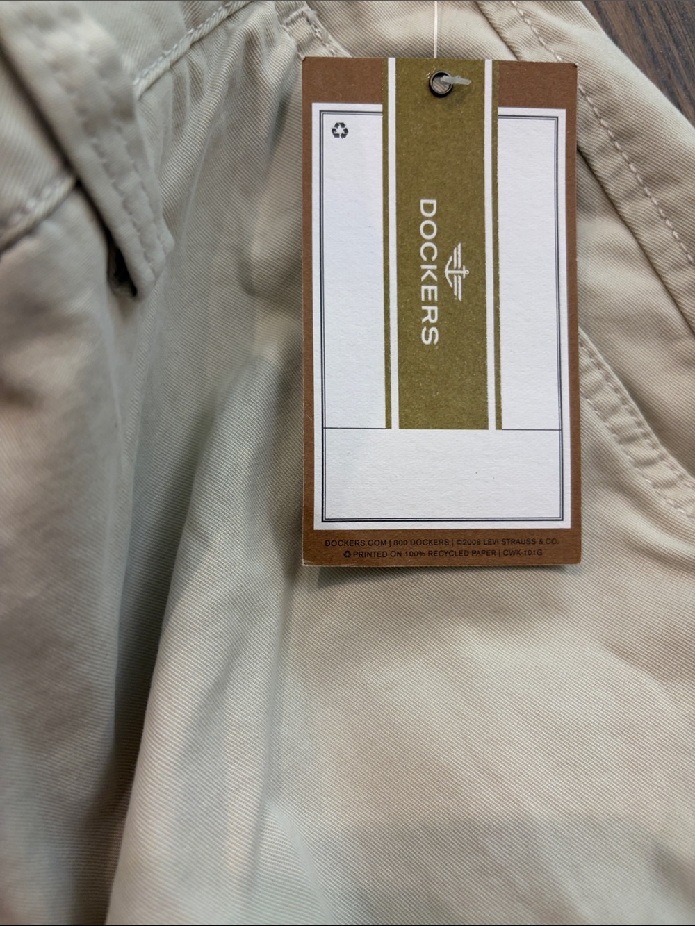 NWT Dockers Men's Size W36 Light Khaki Cargo Shorts - Beige/Tan - Picture 3 of 6